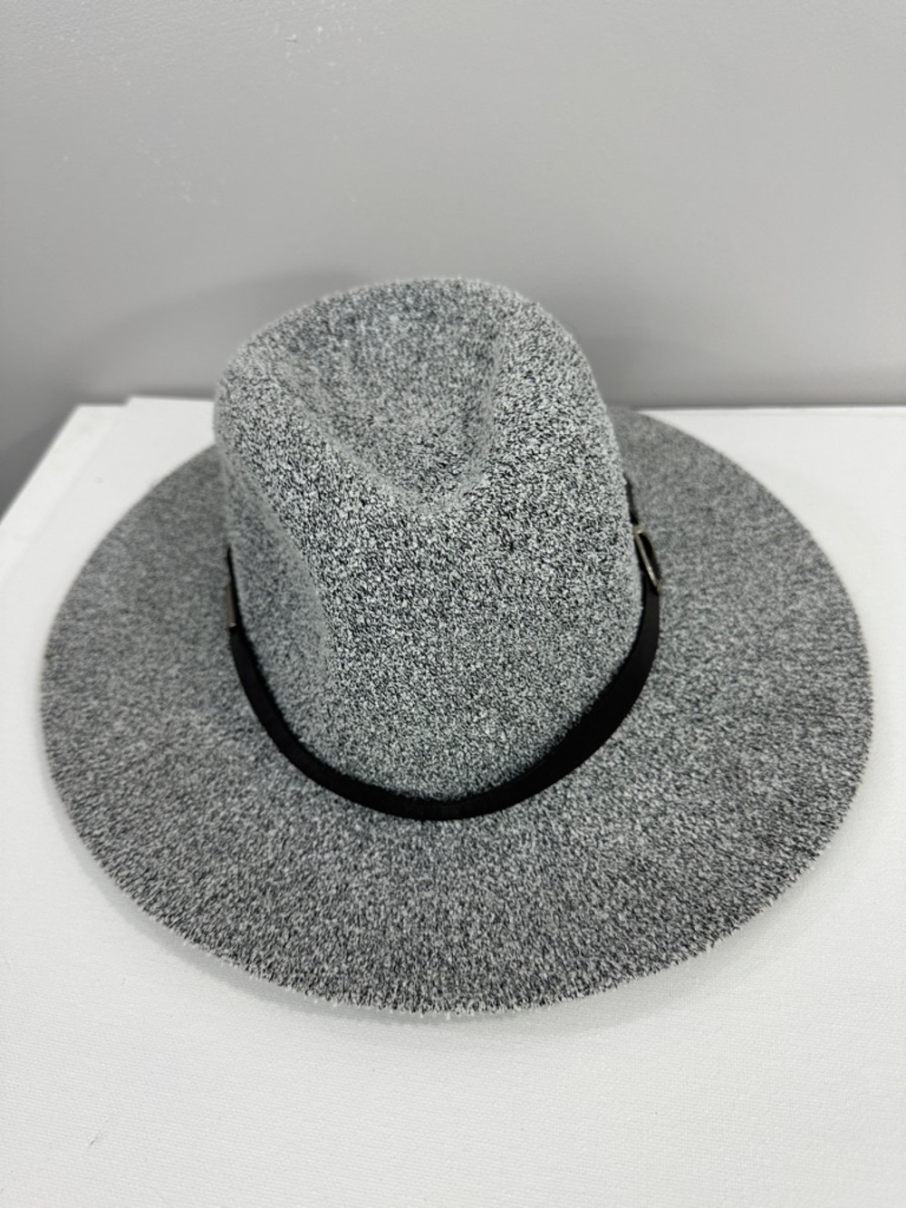 Gigi pip Gray Wide-Brim Fedora Hat with Black Band